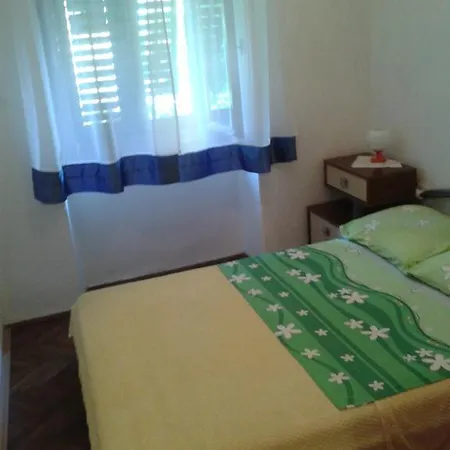 Apartment And Room Tatjana Отель типа 