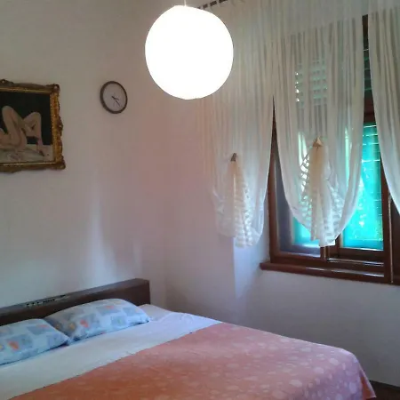 Apartment And Room Tatjana