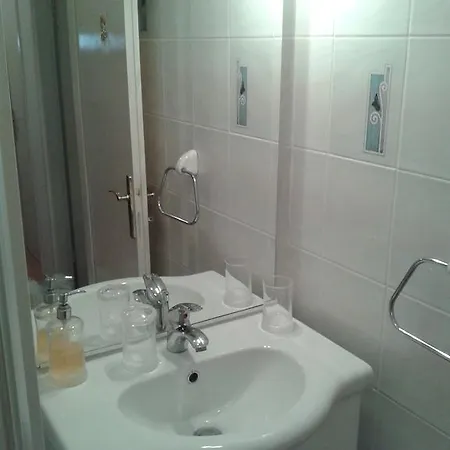 Bed & Breakfast Apartment And Room Tatjana Pula
