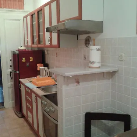 Apartment And Room Tatjana * Pula